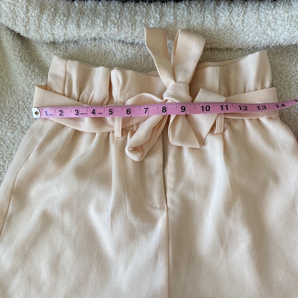 Sugar + Lips | Size Small | Paper Bag Shorts - Picture 2 of 9